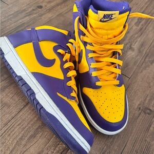 NikeLAKER  Dunk  Yellow and Purple High-Top Sneakers